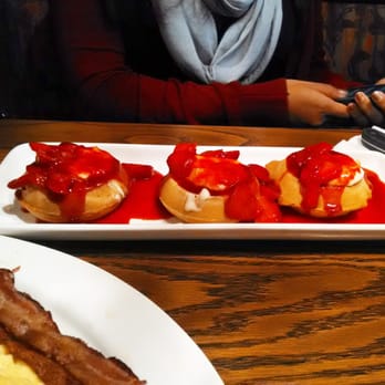 Mimi's Cafe - Strawberry waffles I believe? Was delicious... - American Near Me - Elk Grove, California