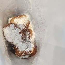 Deddle's Mini Donuts - Powdered sugar donuts
