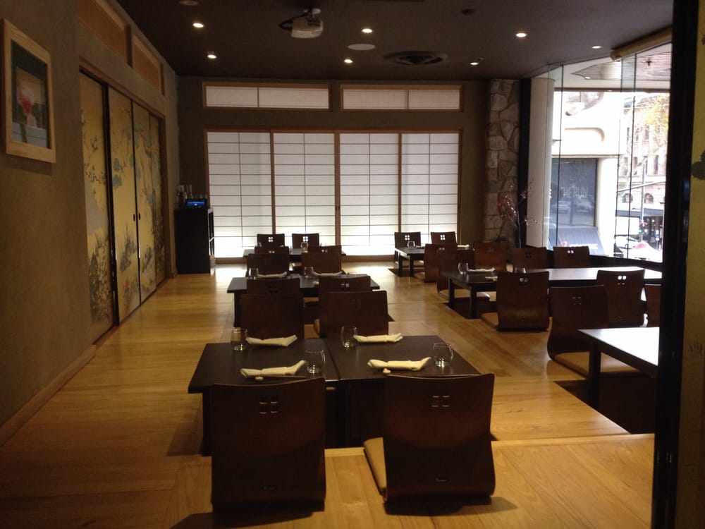 GINZA MIYAKO JAPANESE RESTAURANT Updated March 2025 59 Photos & 18 Reviews Stamford Plaza