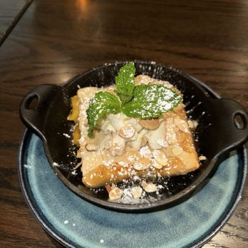 Taverna Costale - Peach cobbler - Bars Near Me - St. Petersburg, Florida Taverna Costale - Peach cobbler - Bars Near Me - St. Petersburg, Florida