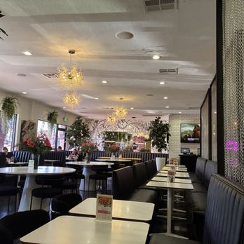 The Modern Vegan - Seating - Vegan Near Me - Las Vegas, Nevada The Modern Vegan - Seating - Vegan Near Me - Las Vegas, Nevada
