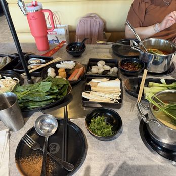 Happy Cattle - The spread! - Chinese Near Me - Bridgeview, Illinois Happy Cattle - The spread! - Chinese Near Me - Bridgeview, Illinois