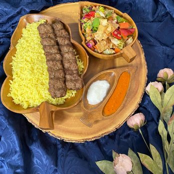 Yummy kitchen - Kufta kebab plate - Middle Eastern Near Me - Elk Grove Village, Illinois Yummy kitchen - Kufta kebab plate - Middle Eastern Near Me - Elk Grove Village, Illinois