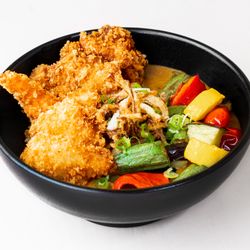 WARUDE Curry.