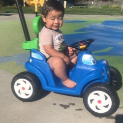 My baby like the park