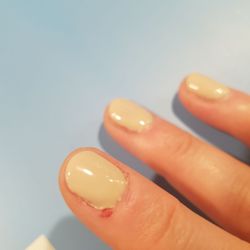 Mai Linh Nails - As you can see she also hurt me. Ended up with two wounds on my fingers.