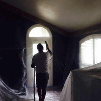 Drywall Stars - Orange peel texture being applied on ceilings in Lago Vista Home renovation. - General Contractors Near Me