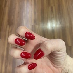 Dip powder on natural nails!