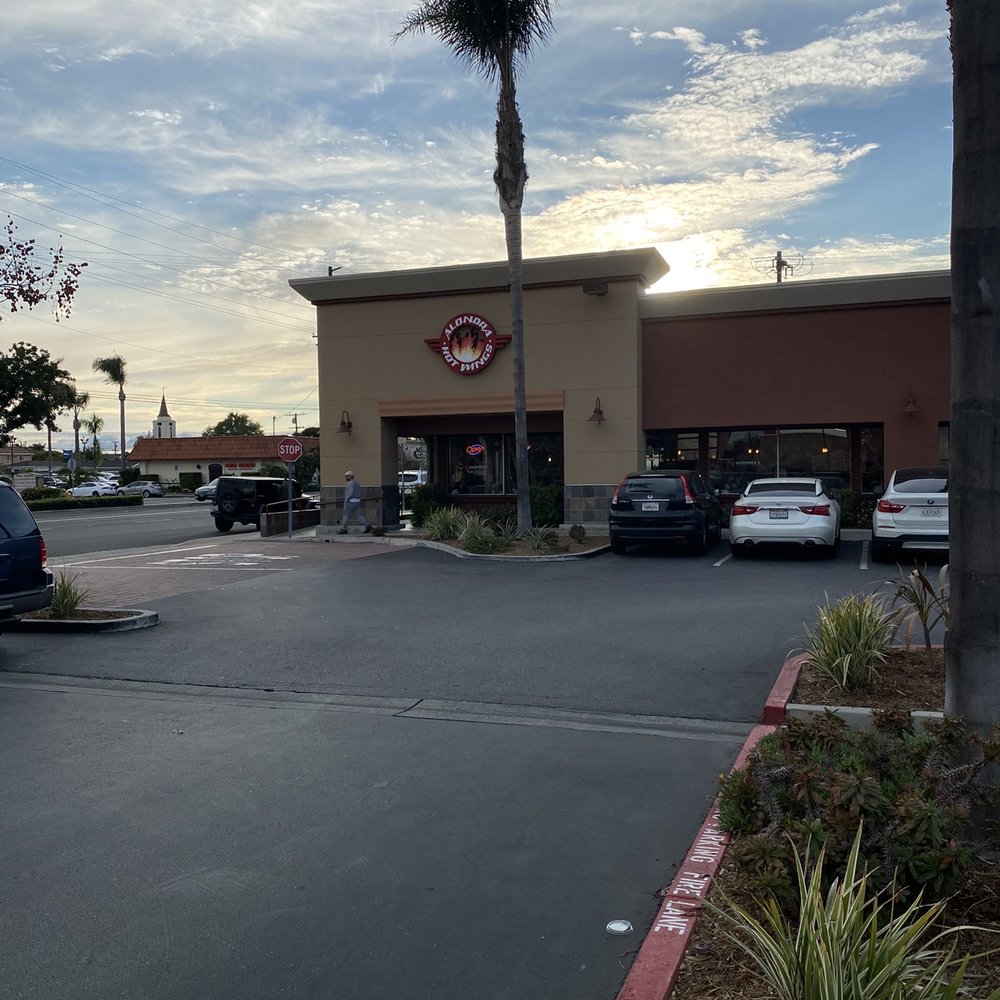 AWSOM - Front of restaurant - Chicken Wings Near Me - Paramount, California