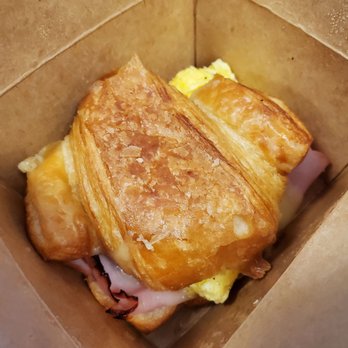 Carillon Kitchen - Lakeside Croissant Sandwich - New American Near Me - Kirkland, Washington