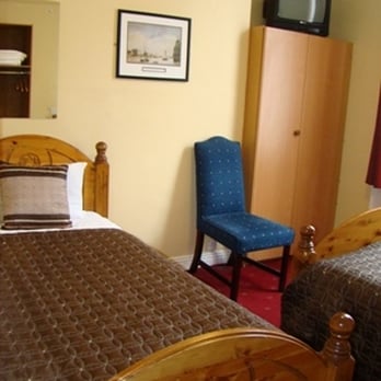 Avondale House - Bed & Breakfast Near Me - Dublin, D