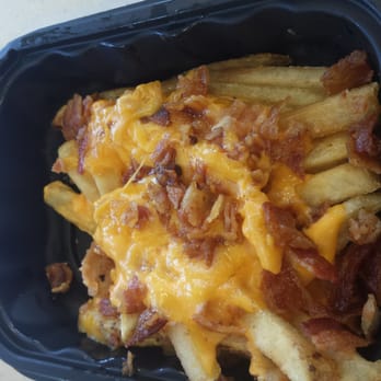 Wendy's - The new Baconator fries are good - Fast Food Near Me - North Miami Beach, Florida Wendy's - The new Baconator fries are good - Fast Food Near Me - North Miami Beach, Florida