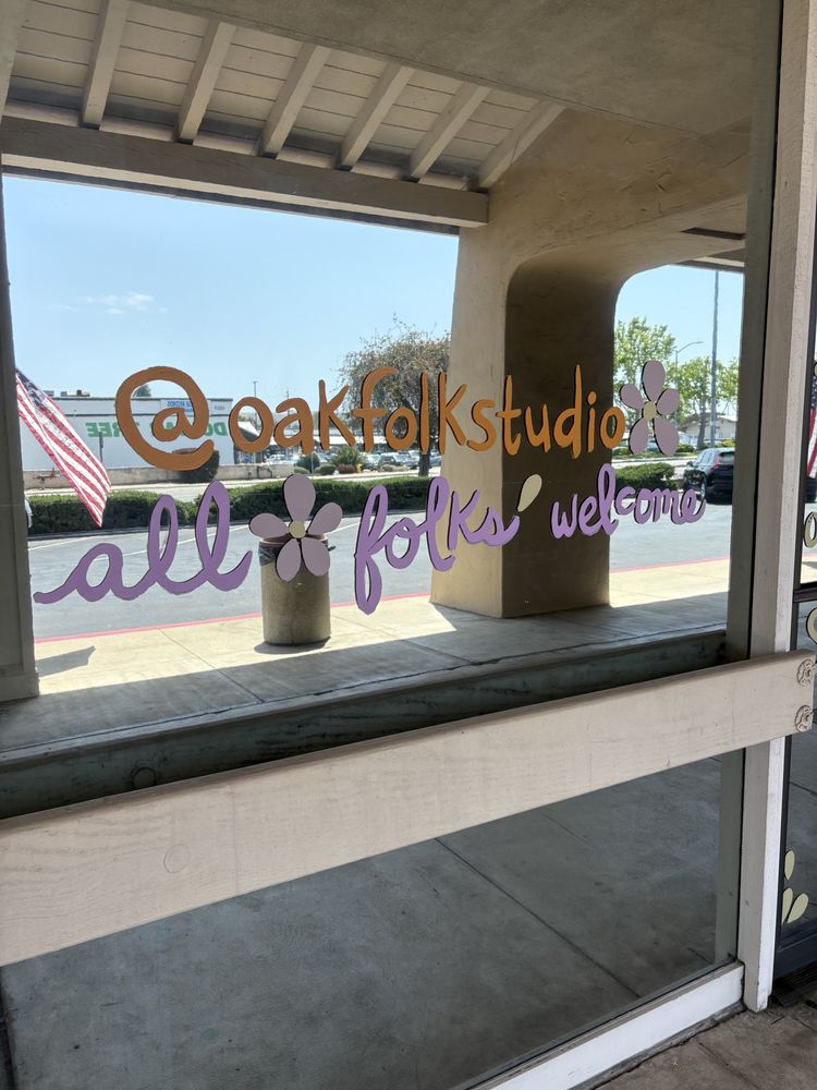 Oak Folk Studio Logo