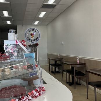 Albe's Ice Cream - Ice Cream & Frozen Yogurt Near Me - Palmdale, California