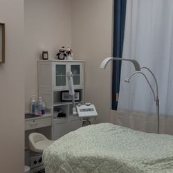 Faccia Bella Beauty Bar