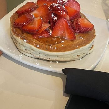 Serendipity Restaurant - Pretty pancakes - Sports Bars Near Me - Redondo Beach, California Serendipity Restaurant - Pretty pancakes - Sports Bars Near Me - Redondo Beach, California