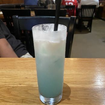 BJ's Restaurant & Brewhouse - New American Near Me - Murfreesboro, Tennessee