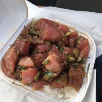 Uwajimaya - Shoyu tuna and Pepper tuna poke with rice - International Grocery Near Me - Renton, Washington