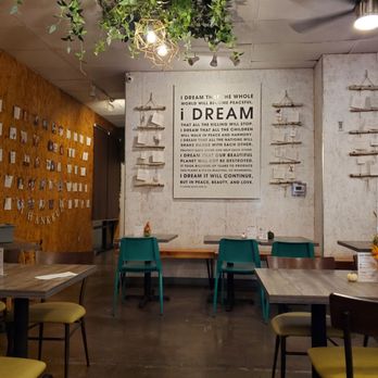 Loving Hut Southern - Dining area - Vegan Near Me - Tempe, Arizona