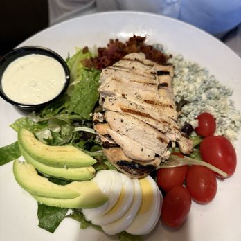 Red White & Brew - Chicken Cobb Salad - American Near Me - Mesa, Arizona Red White & Brew - Chicken Cobb Salad - American Near Me - Mesa, Arizona