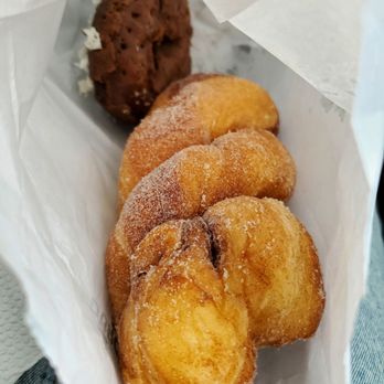 Danish and Donuts - Cinnamon twist - Donuts Near Me - Sonoma, California