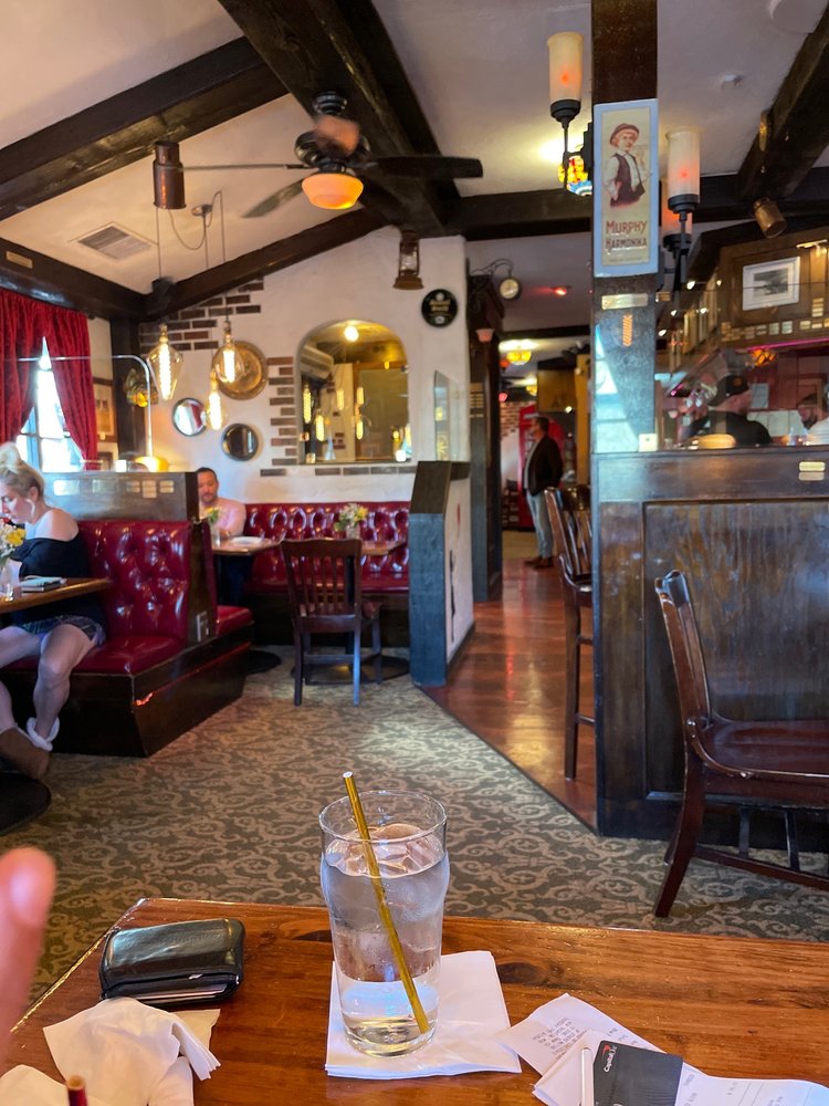 Red Lion Pub
