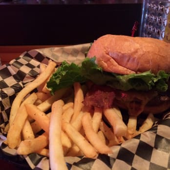Kelly's Olympian - Awesome Kelly Burger of course with bacon and cheese..... Damn GOOD - Dive Bars Near Me - Portland, Oregon Kelly's Olympian - Awesome Kelly Burger of course with bacon and cheese..... Damn GOOD - Dive Bars Near Me - Portland, Oregon
