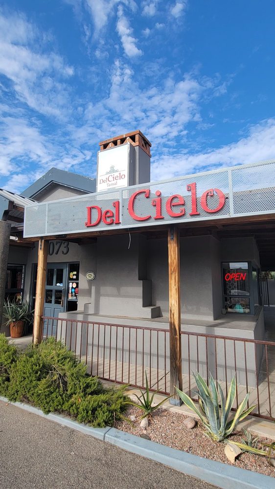 Del Cielo Tamales