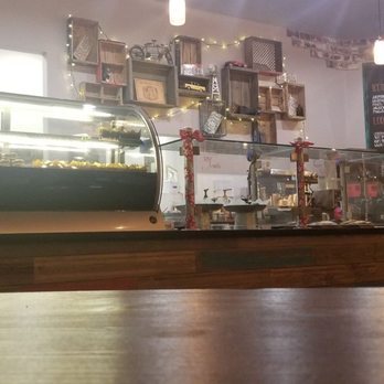 Cafe 86 - Desserts Near Me - Las Vegas, Nevada