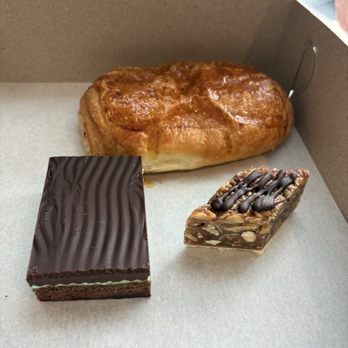 C'est Si Bon Bakery - Raspberry croissant, mint brownie, diamond with coconut and mixed nuts - Bakeries Near Me - Newport Beach, California C'est Si Bon Bakery - Raspberry croissant, mint brownie, diamond with coconut and mixed nuts - Bakeries Near Me - Newport Beach, California