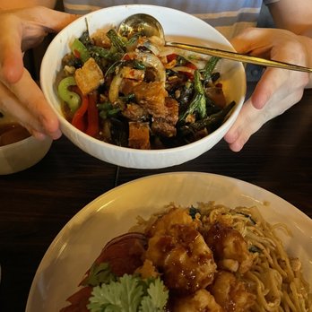 Lamaii - Henderson - Crispy pork - Thai Near Me - Henderson, Nevada