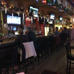 Longshots Bar and Grill - Bar view