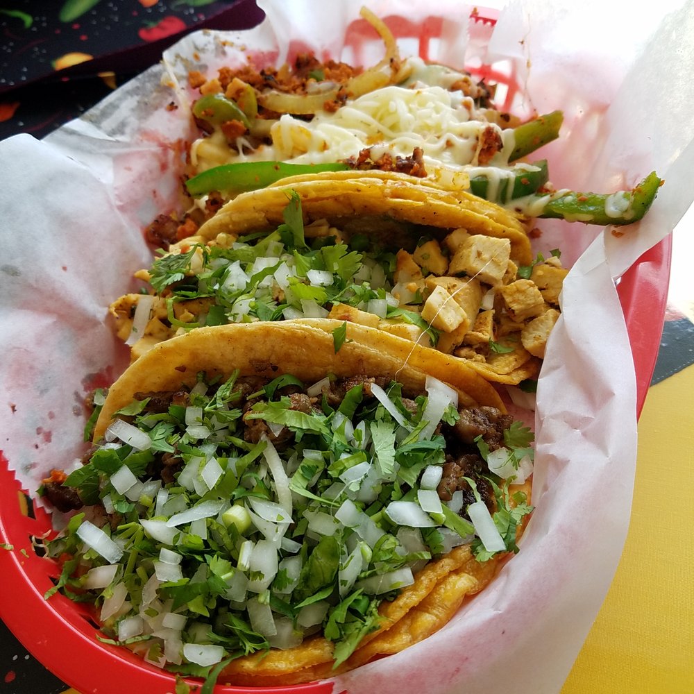 TaColumbus - F to B: Taco asada, Taco pollo, & Tacos de Alambre Chorizo (Hawaiian) - Tacos Near Me - Columbus, Indiana TaColumbus - F to B: Taco asada, Taco pollo, & Tacos de Alambre Chorizo (Hawaiian) - Tacos Near Me - Columbus, Indiana