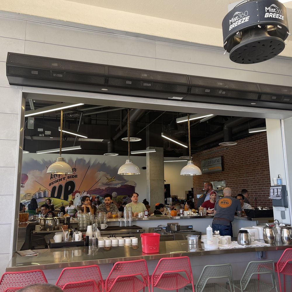 Matt's Big Breakfast Gilbert - Service bar by patio - Breakfast & Brunch Near Me - Gilbert, Arizona Matt's Big Breakfast Gilbert - Service bar by patio - Breakfast & Brunch Near Me - Gilbert, Arizona