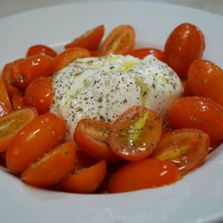Pastiamo - Burrata