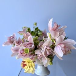 Storybook Floral - "Thank you for hosting us."