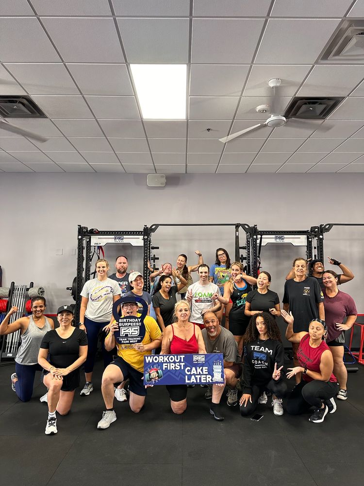 F45 Training Center Park West AZ Logo