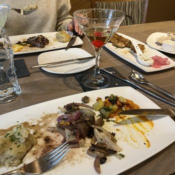 Ocean Crest Restaurant - Flat iron steak, mashed potatoes, carrot purée, and a vegetables - Seafood Near Me - Moclips, Washington Ocean Crest Restaurant - Flat iron steak, mashed potatoes, carrot purée, and a vegetables - Seafood Near Me - Moclips, Washington