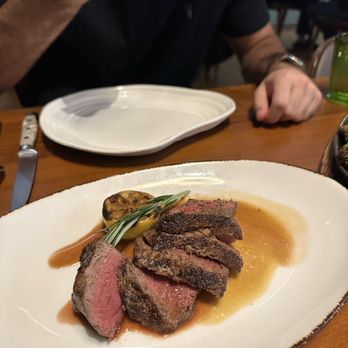 Il Lusso - Filet Mignon - Steakhouses Near Me - Tallahassee, Florida Il Lusso - Filet Mignon - Steakhouses Near Me - Tallahassee, Florida