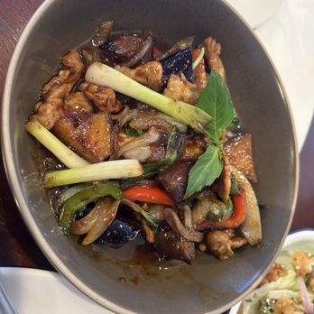 Bangkok Boulevard - Thai Near Me - Edmonds, Washington