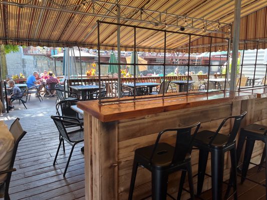 LULU Taqueria + Mezcal by null