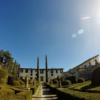 500 Touring Club - Gorgeous estate where you can experience great wine tasting, fresh meats, and bruschetta. - Tours Near Me - Florence, FI 500 Touring Club - Gorgeous estate where you can experience great wine tasting, fresh meats, and bruschetta. - Tours Near Me - Florence, FI