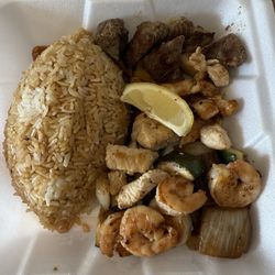 Inoko Japanese Steakhouse - Hibachi Steak, Chicken, & Shrimp (Dinner)