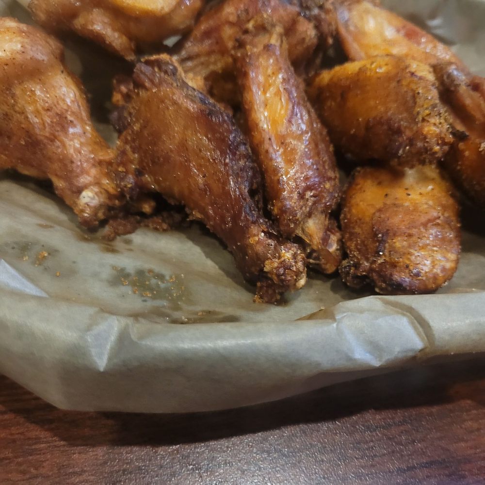 Smokehouse | 419 - Smoked wings - Barbeque Near Me - Toledo, Ohio Smokehouse | 419 - Smoked wings - Barbeque Near Me - Toledo, Ohio