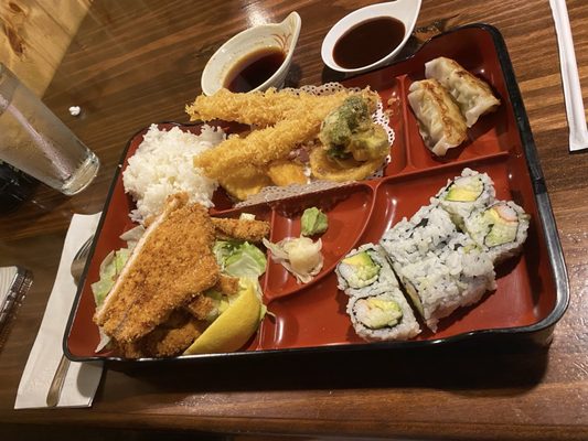 Tomo Japanese Restaurant by null