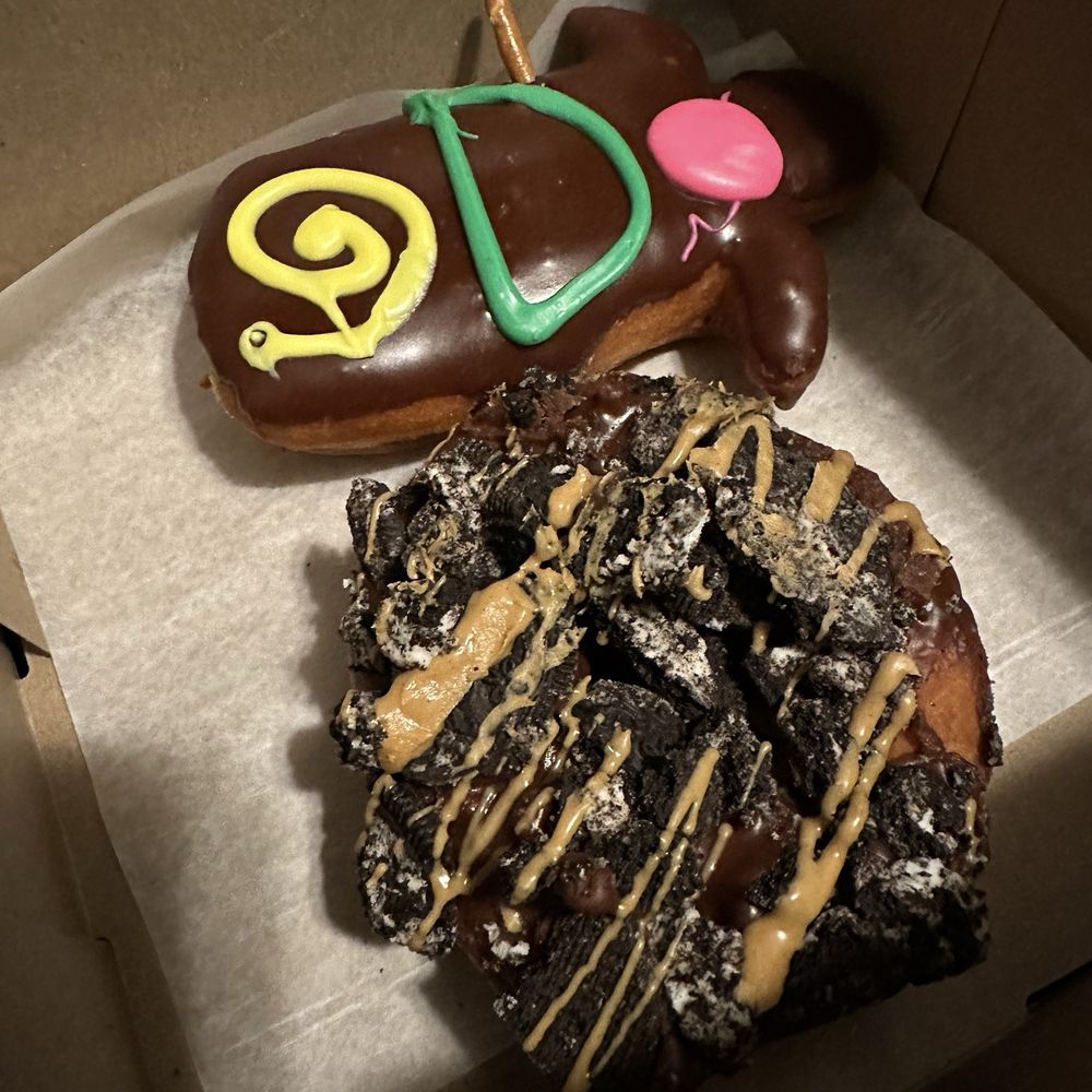Voodoo Doughnut - Voodoo donut and Old Dirty Bastard - Donuts Near Me - Chicago, Illinois