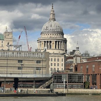 Thames River Sightseeing - Boat Charters Near Me - London, XGL
