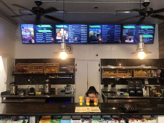 Melrose Squeeze by null