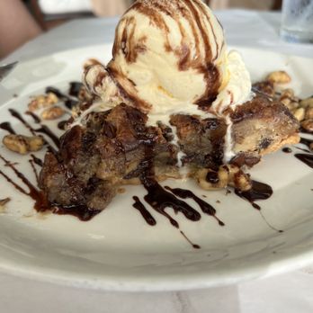 Parkers' Lighthouse - Warm Tollhouse Pie - Seafood Near Me - Long Beach, California Parkers' Lighthouse - Warm Tollhouse Pie - Seafood Near Me - Long Beach, California