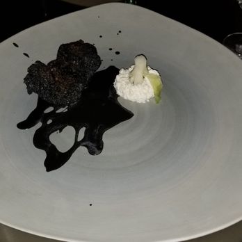 Alinea - New American Near Me - Chicago, Illinois